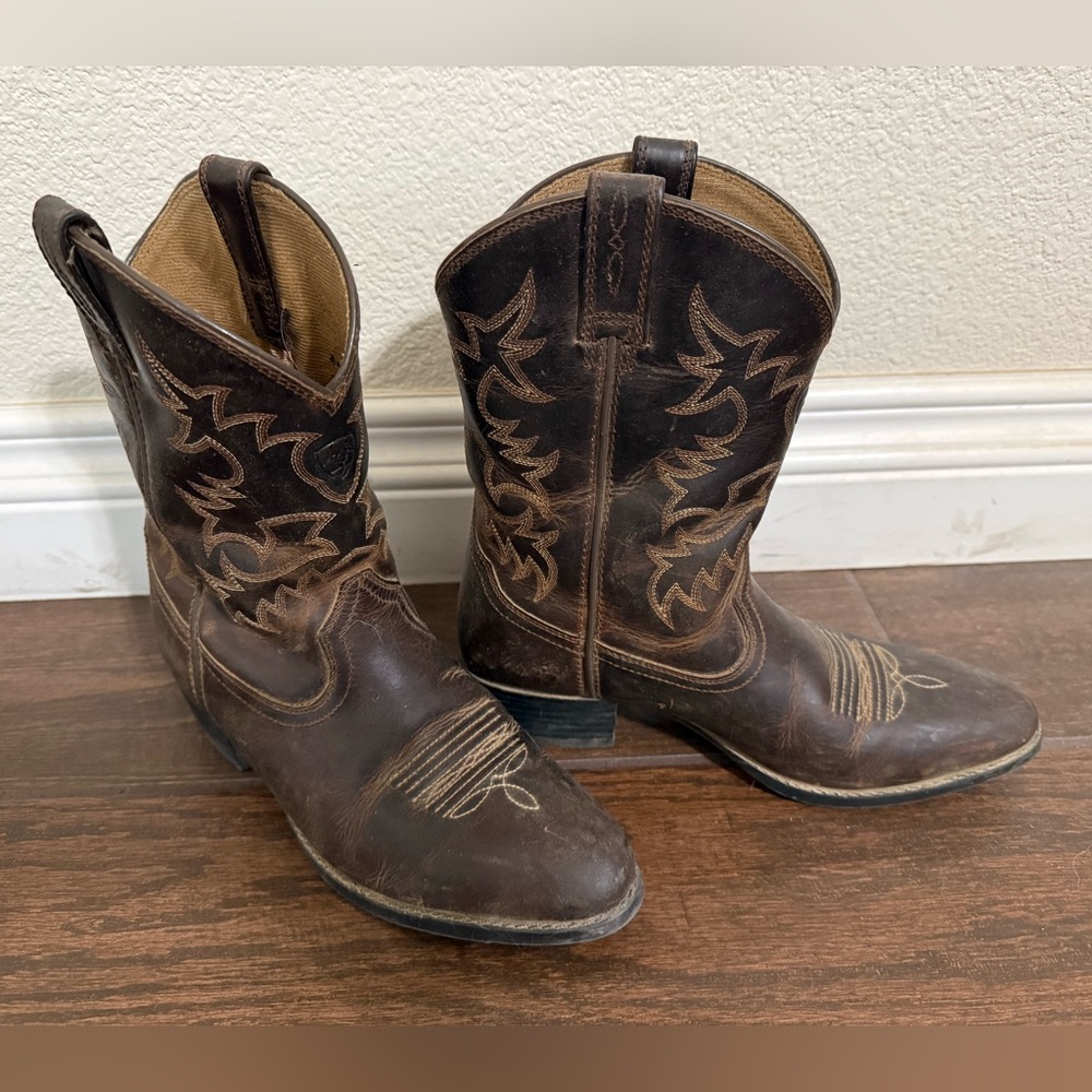 Ariat Brown Western Cowboy Boots